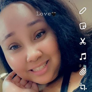 Meet your Posher, Bonita